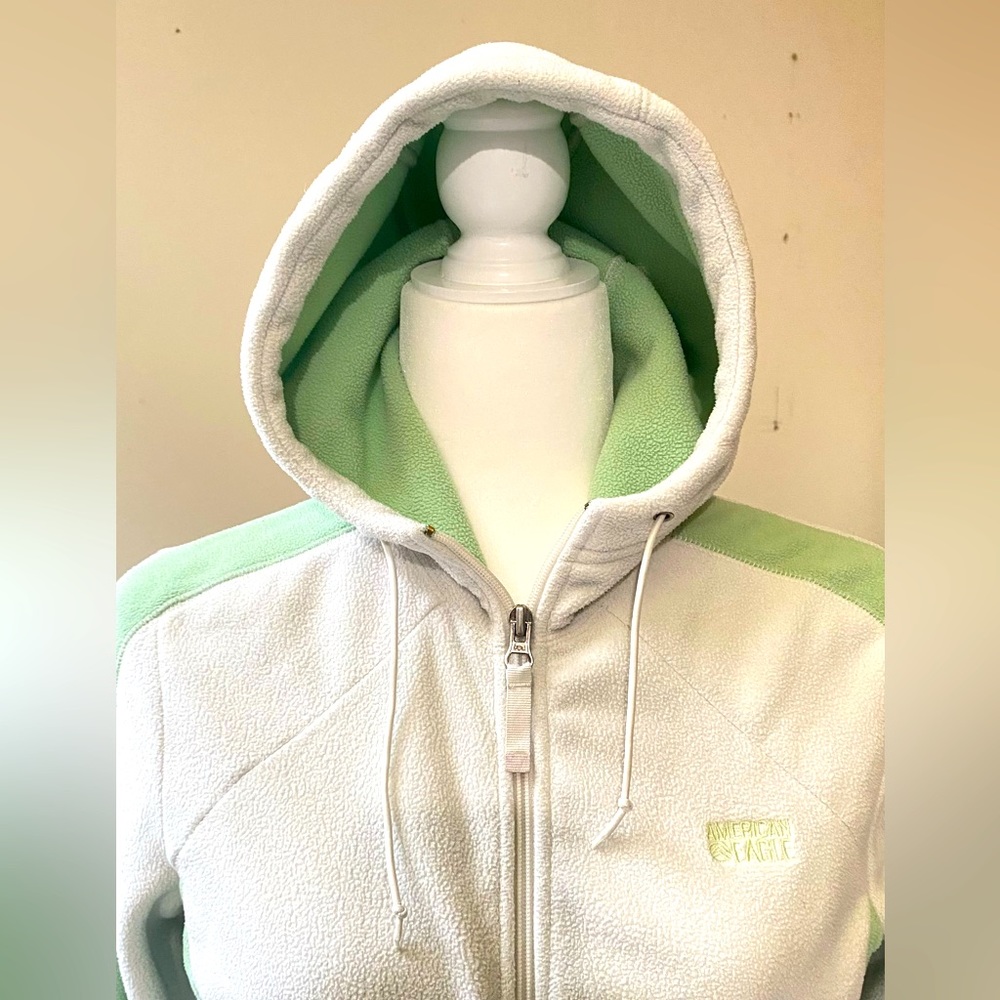 AE - full zip sweater - Picture 3 of 15